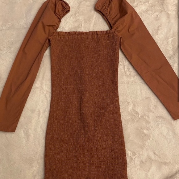 Aritzia Wilfred Dress - Picture 2 of 3